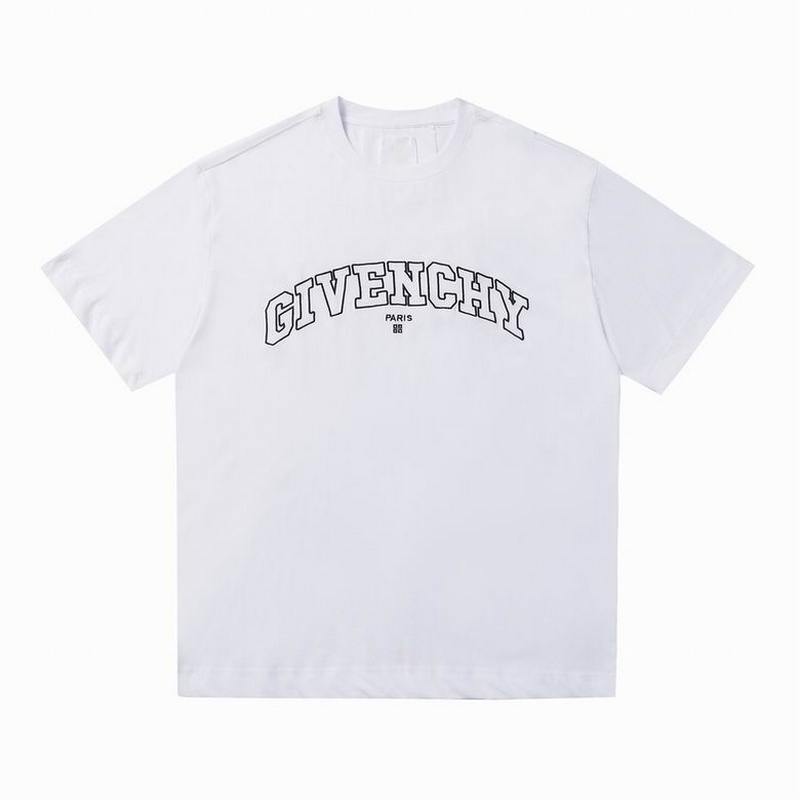 GIVENCHY Men's T-shirts 131